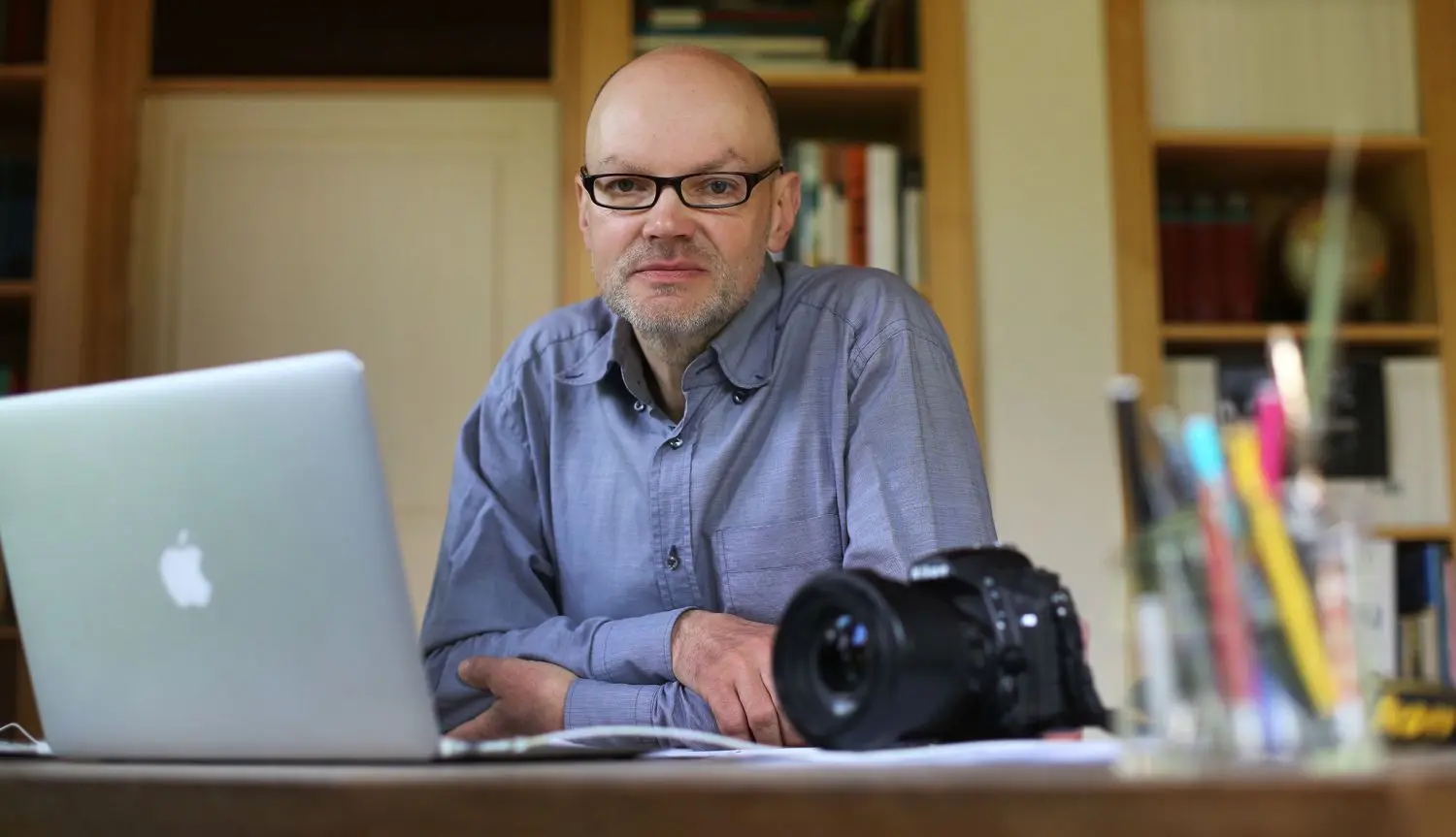 Hans Jörg Rafalski in seinem Haus in Niederfinow