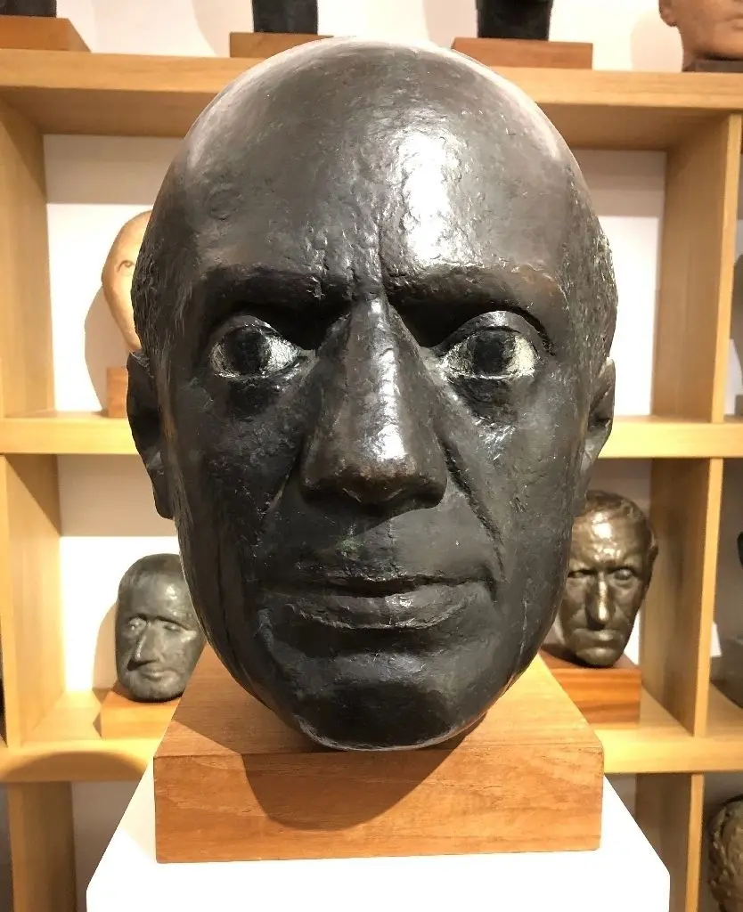 Geschätzter Kollege und Vorbild: 1952 besuchte Gustav Seitz in Frankreich Pablo Picasso und fertigte – wieder zu Hause in Berlin – diese Büste von ihm.