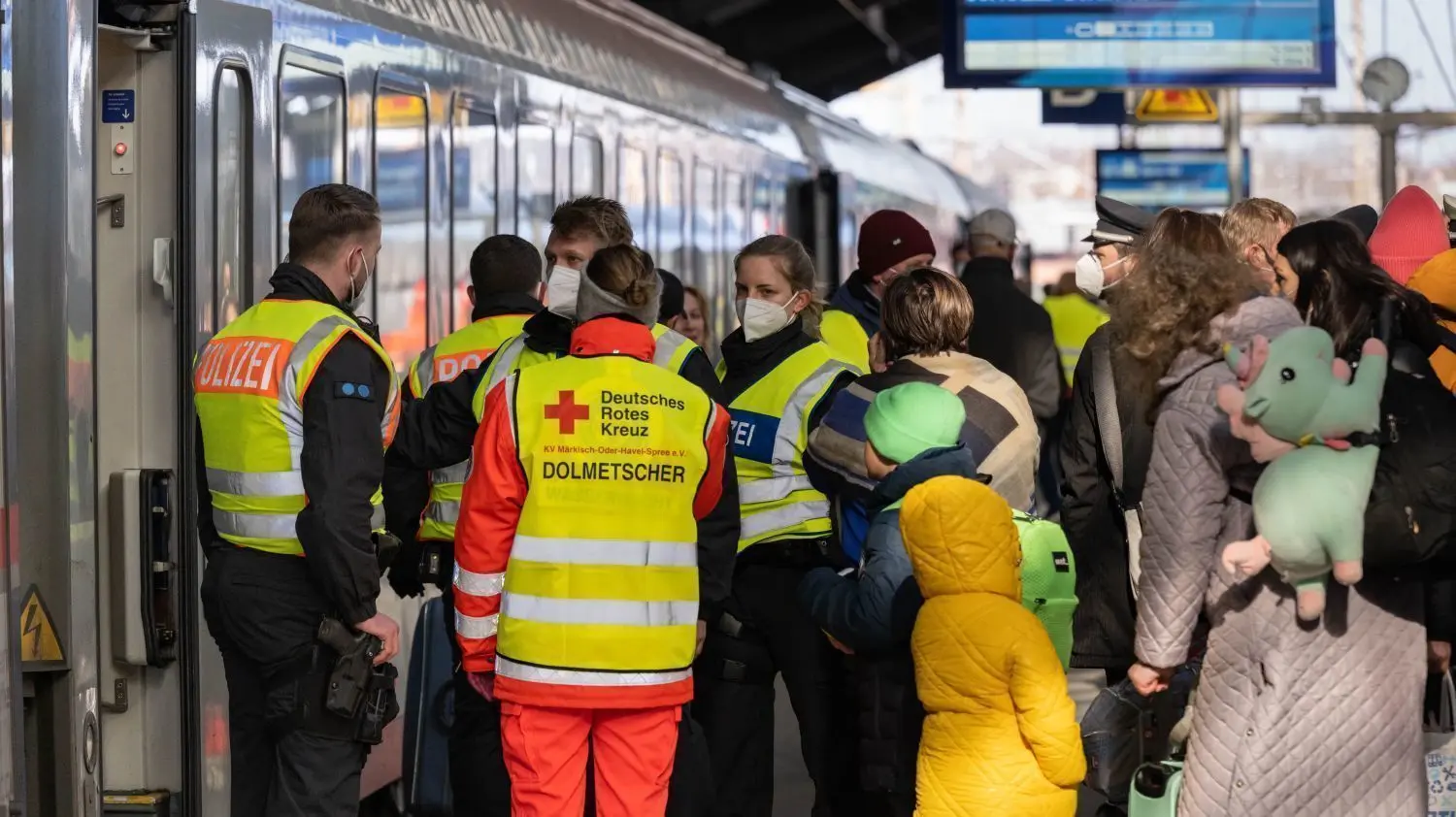 Das DRK sucht für den Bahnhof in Frankfurt (Oder) noch weitere Dolmetscher.