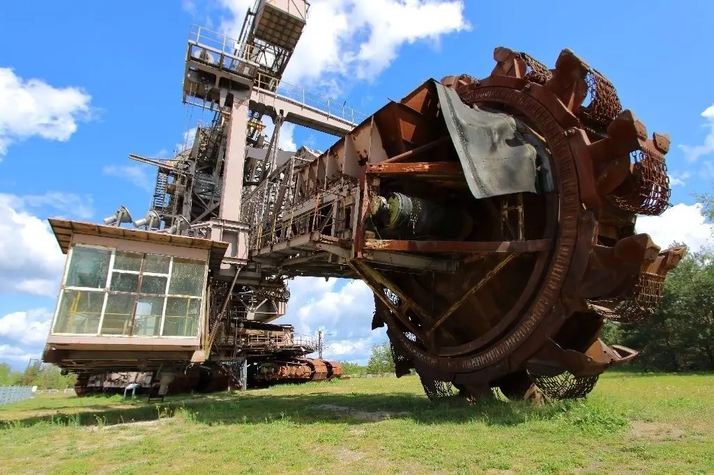 Der Bagger "Big Wheel" verfügt über ein 8,4 Meter hohes Förderrad.