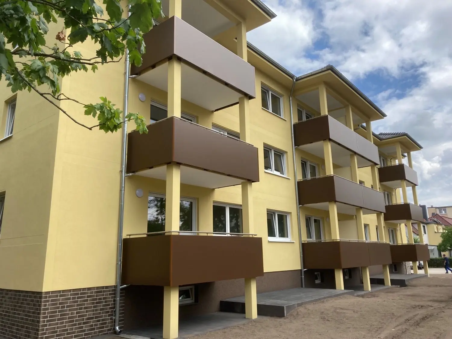 Jede der Zwei- und Dreiraumwohnungen im Neubau in der Heinrich-Heine-Straße verfügt über einen Balkon.