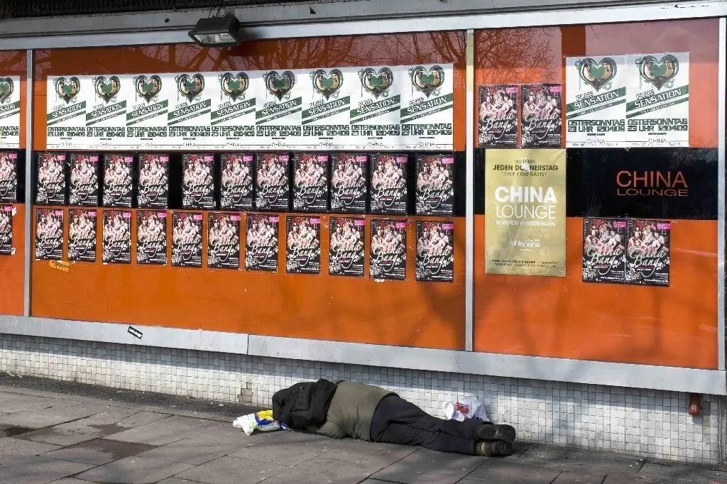 Eins von 32 Motiven: Renate Lau hat ihr Bild "Wohnen im Schlaraffenland" genannt.