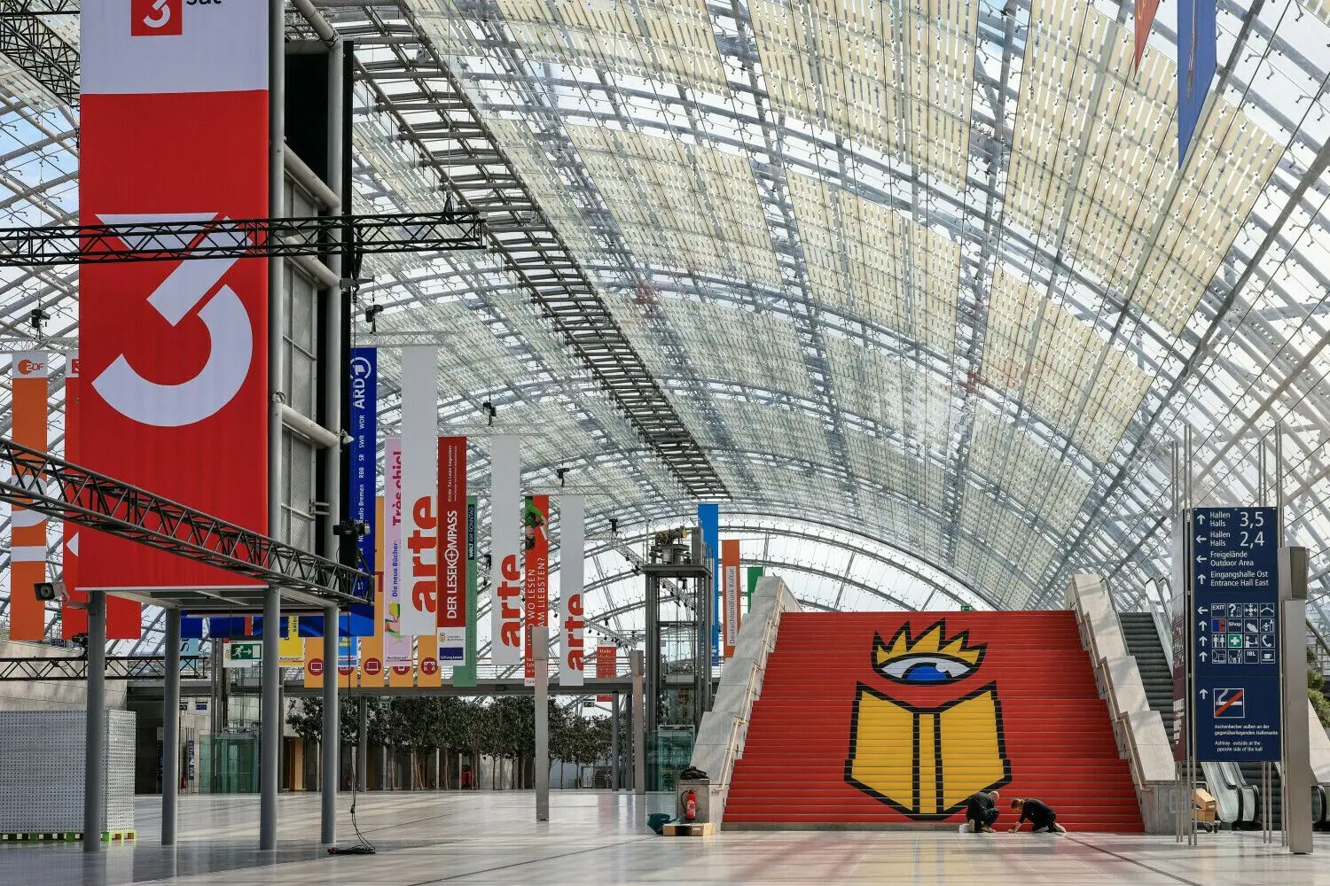 Leipziger Buchmesse 2023: Programm, Preise und Tickets – alles Wichtige ...