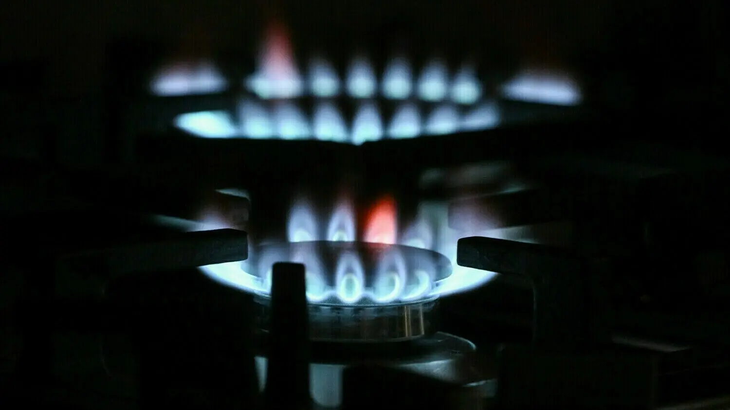 Entlastung bei den Kosten in Sicht? Die Preise für Gas und Energie sinken weiter, verkündet das Energieunternehmen Gasag, das Brandenburg und Berlin versorgt.