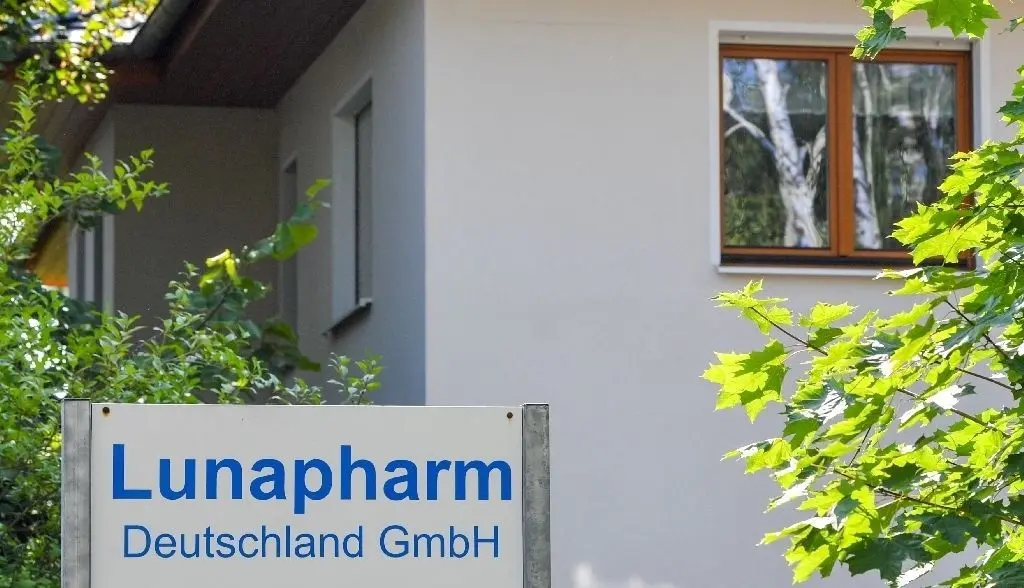 Lunapharm