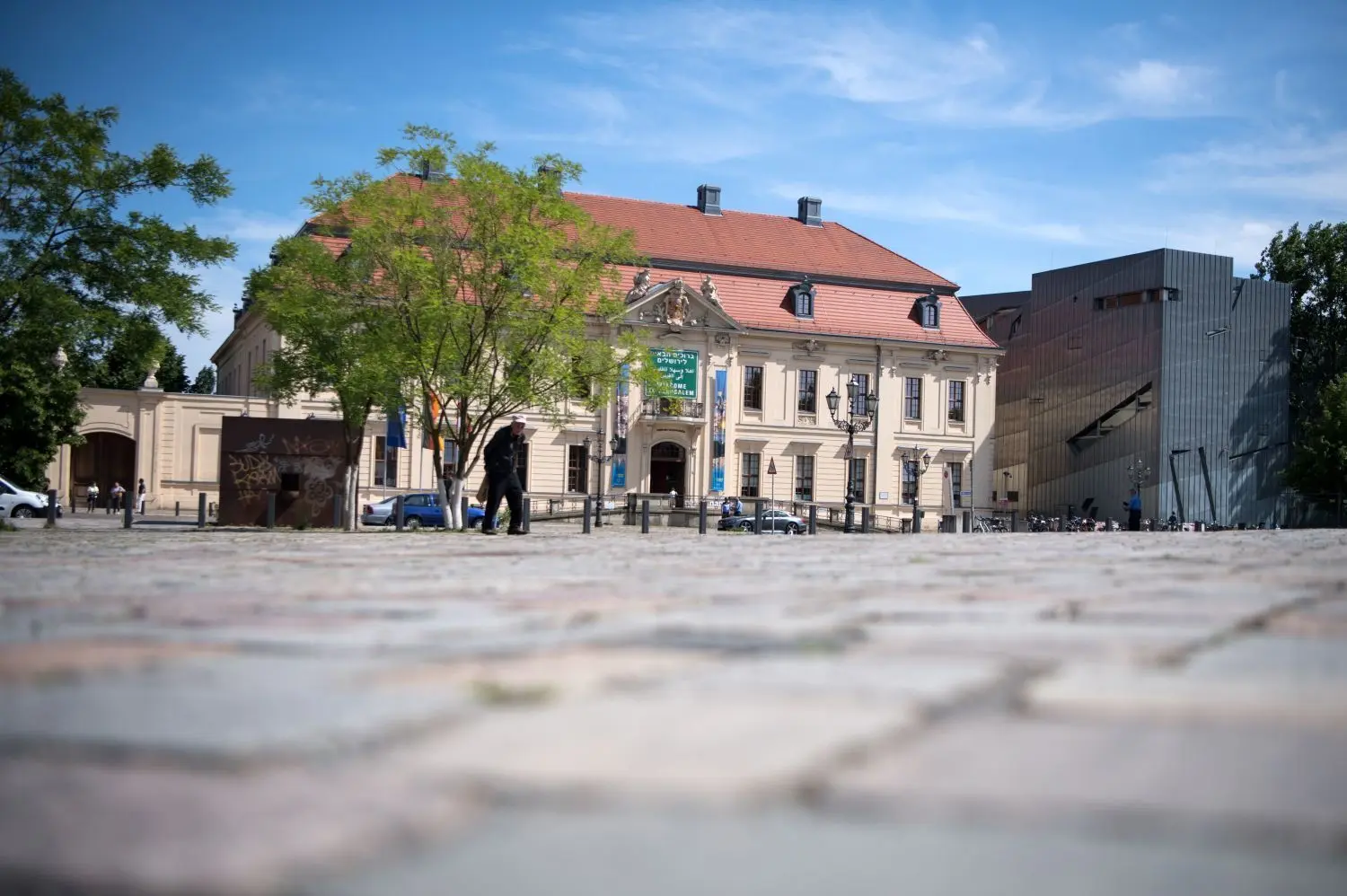Das Jüdische Museum in Kreuzberg. Der Zickzack-Bau von Daniel Libeskind ist eines der beliebtesten Ausstellungshäuser in Deutschland.