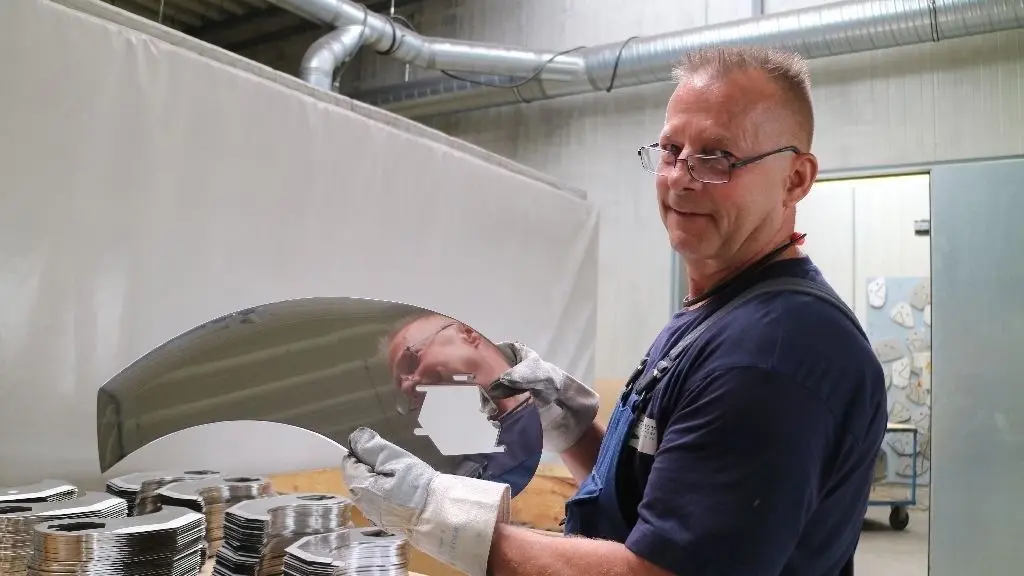 Maik Paflack ist seit 12 Jahren im Betrieb von BE Maschinenmesser GmbH & Co. KG