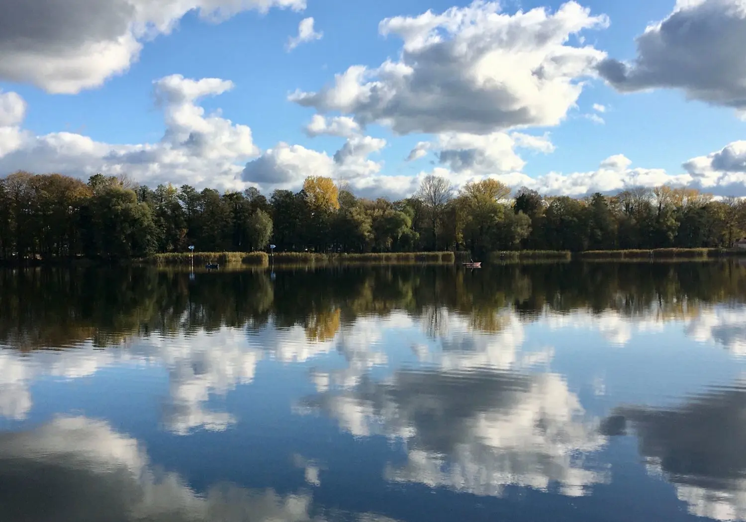 Gehört zu den saubersten sieben aller 26 getesteten Seen im Südoberhavel: der Lehnitzsee im gleichnamigen Oranienburger Ortsteil