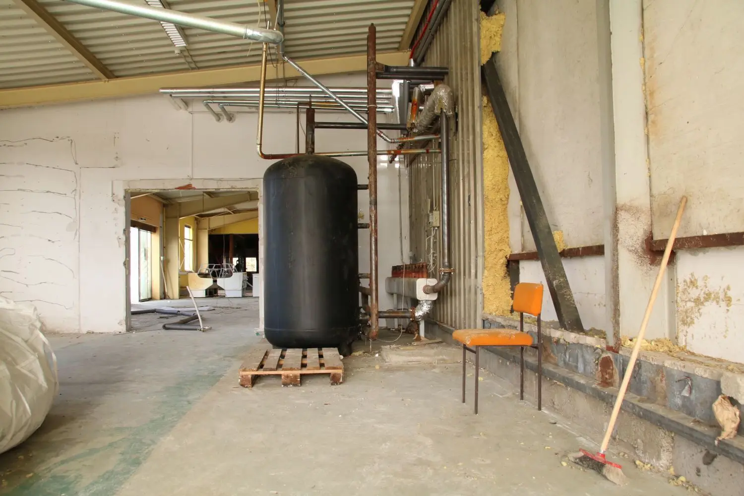 Die Verkaufsstände sind längst verschwunden.