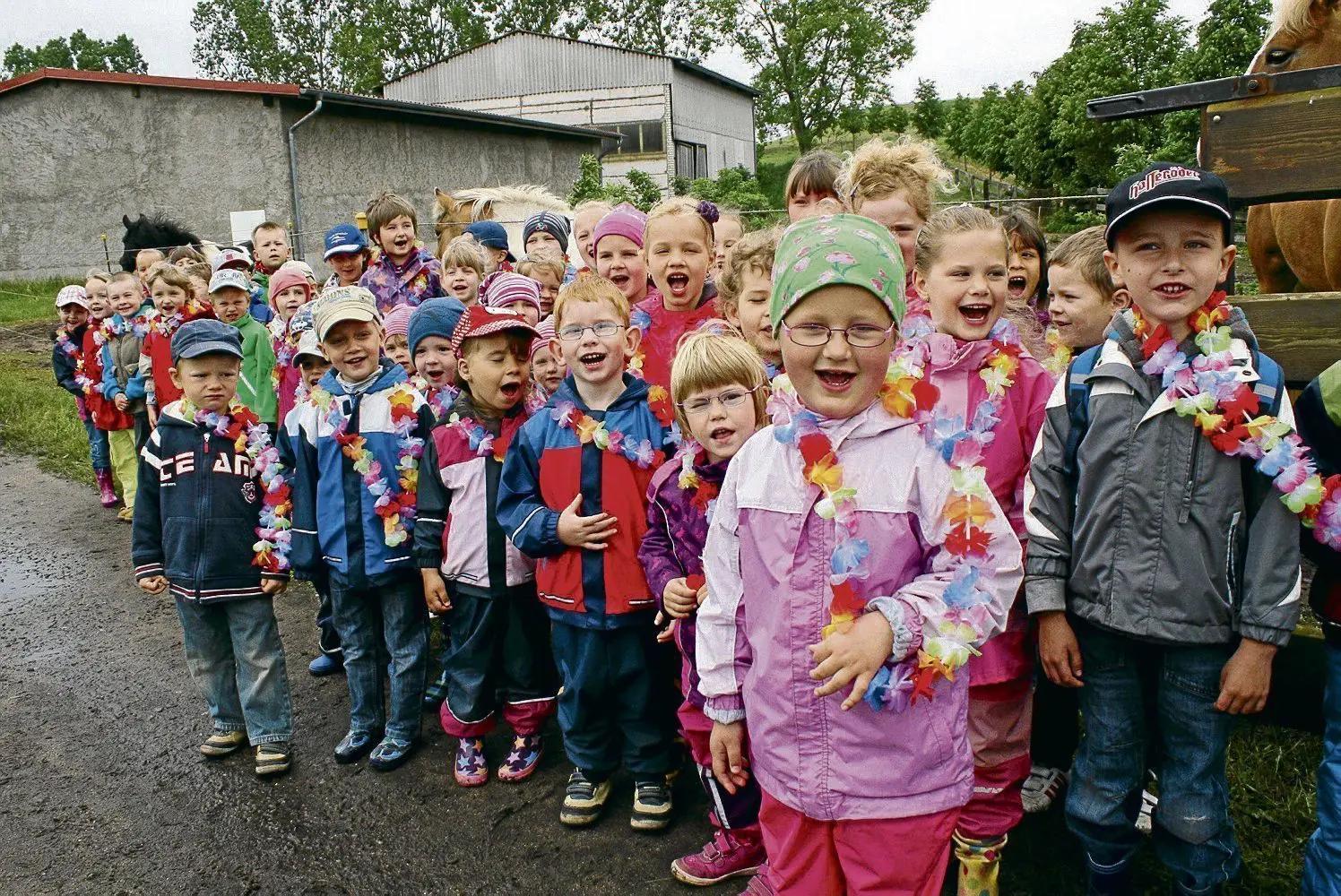 Damit die Kinder auch künftig gut lachen haben: Die Stadtverwaltung plant, Räumlichkeiten für weitere Kinder in den Kitas zu erschließen. Speziell für ukrainische Mutter-Kind-Gruppen.