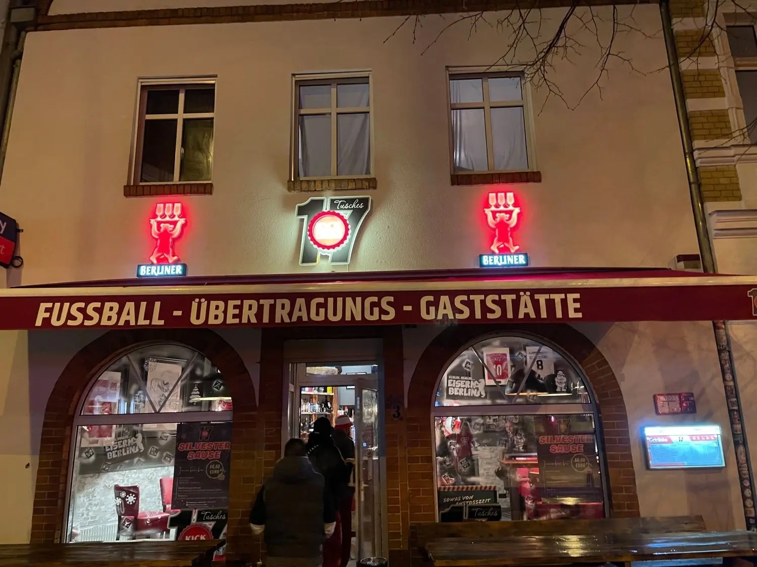 Tusches Tempel: Die Fankneipe von Torsten Mattuschka zum letzten Champions-League Spiel von Union Berlin gegen Real Madrid