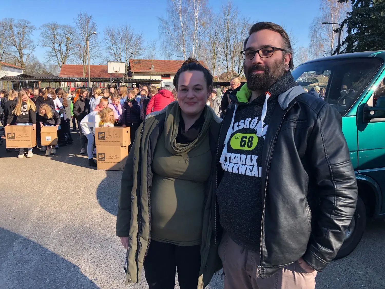 Katharina und Benjamin Otto aus Löwenberg fahren Freitag die Spenden der Löwenberger Libertasschule in die Krisenregion.