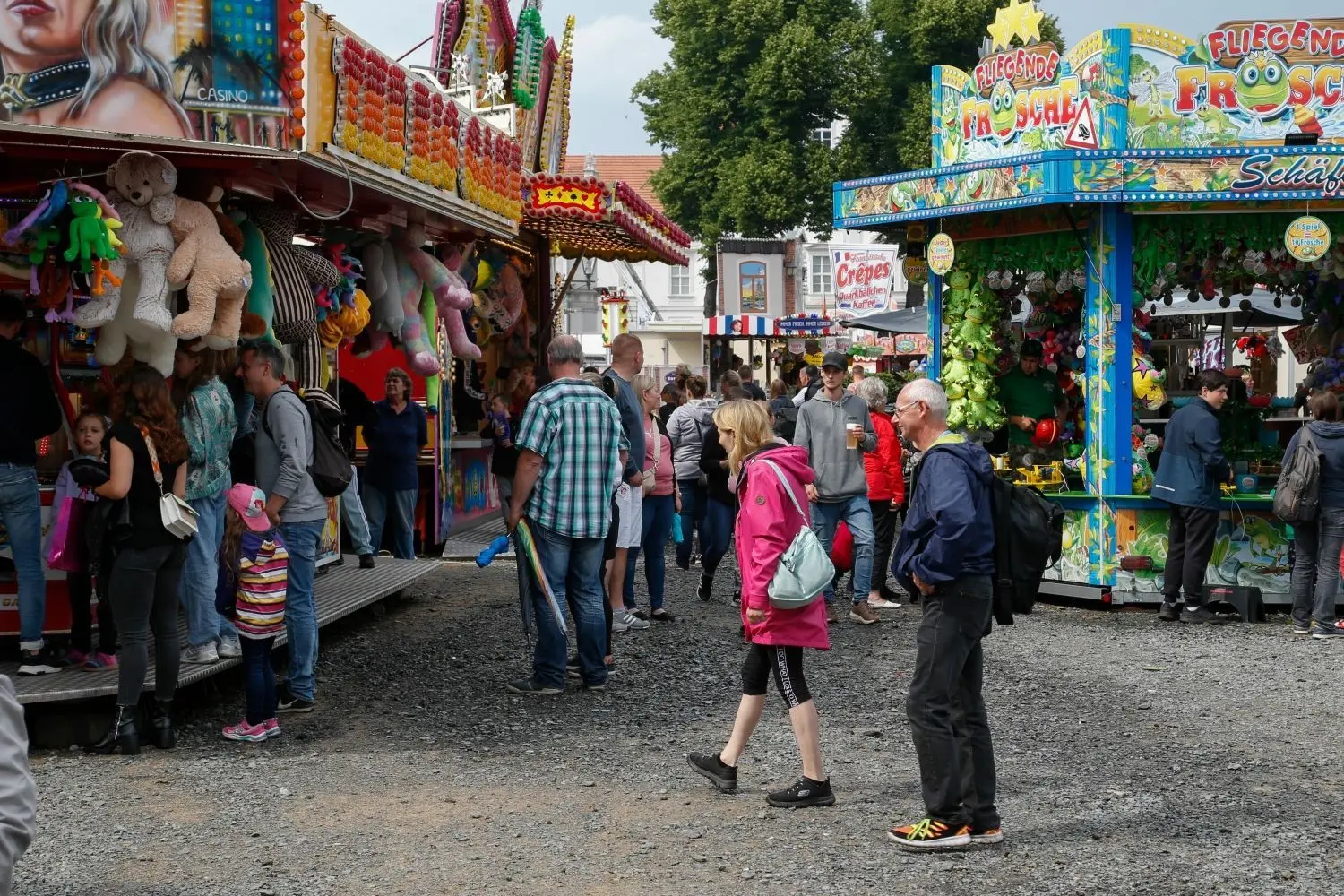 Stadtfest 2023 in Oranienburg - Rummel, Regen, Fahrgeschäfte und jede Menge Musik.
