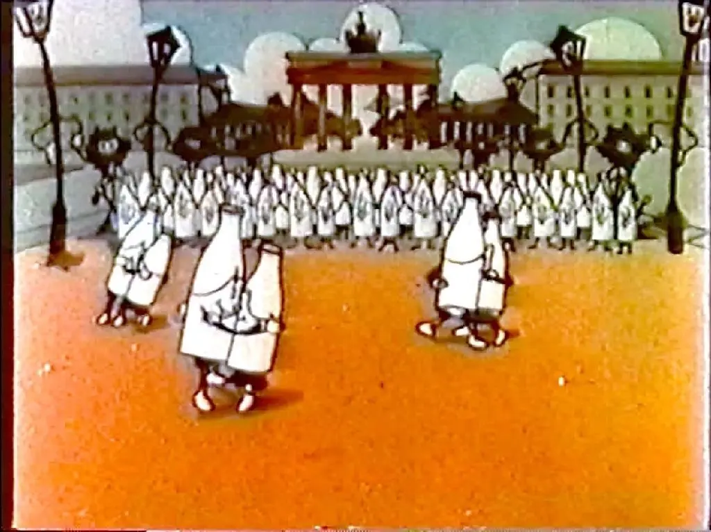 Milchflaschen vor dem Brandenburger Tor: Ausschnitt aus dem Werbefilm "Bolle" (1928)