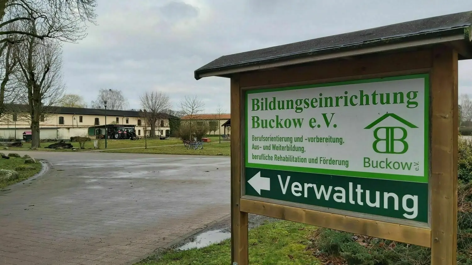 Bildungseinrichtung Buckow bei Lichterfelde. Dort wird auch die Oberschule der Montessorischule ihre neue Heimstatt finden.