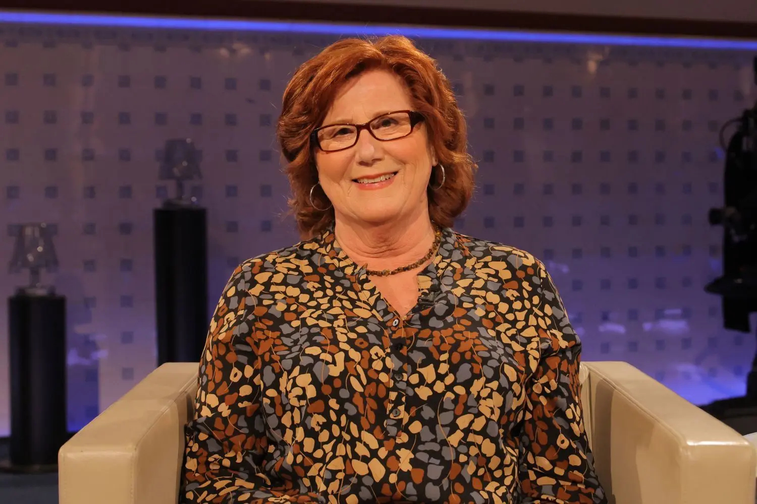 Auftritt im Nachtcafé: Petra Wolf (l.) war zu Gast beim SWR-Nachtcafé von Michael Steinbrecher. Sie sprach über das Leben und das Sterben.