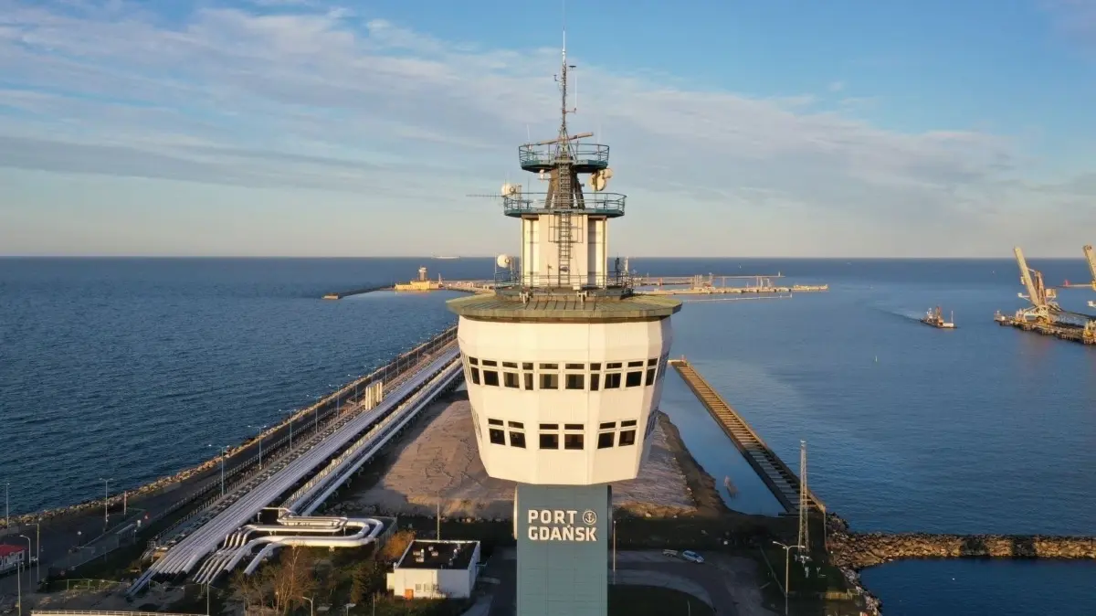 Das Drehkreuz für den Öl-Import für Polen, aber auch für Deutschland wichtig: Der Öl-Hafen in Danzig.