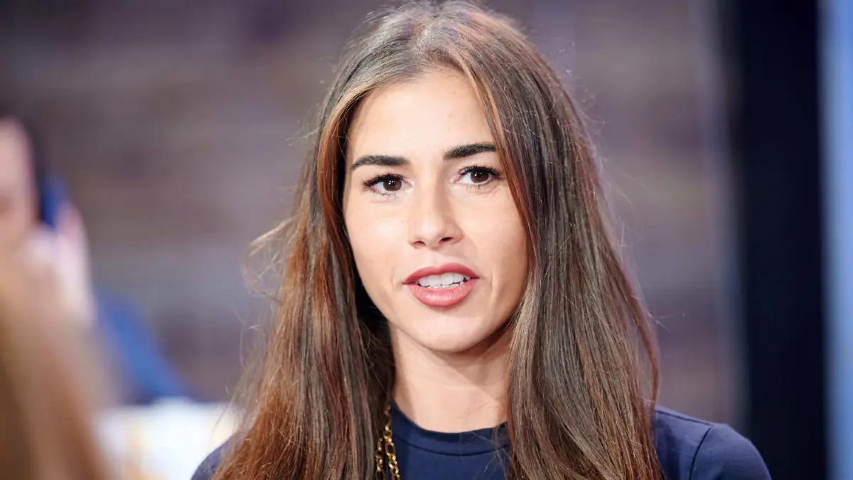 Die Sängerin Sarah Engels steht beim 25. RTL Spendenmarathon im Studio. (zu dpa: «Schwangere Sarah Engels bricht sich Hand im Wellness-Urlaub») +++ dpa-Bildfunk +++
