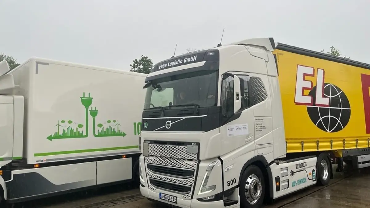 Strom statt Diesel: Die Spedition Euba-Logistic Angermünde setzt bereits moderne E-Trucks ein, die durch grünen Strom der eigenen Solaranlage betankt werden.