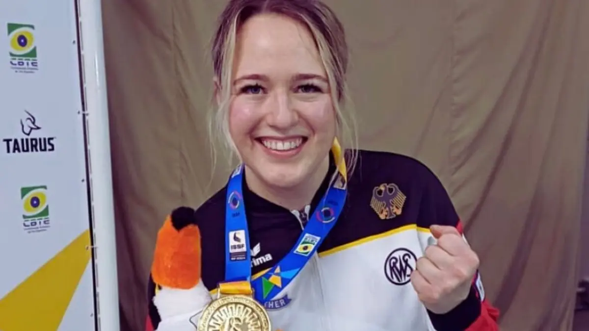 Josefin Eder