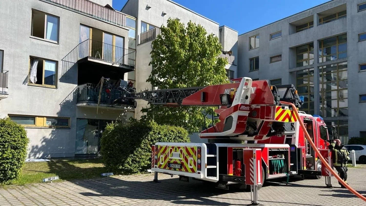 Die Feuerwehr hatte den Brand schnell gelöscht. Der Schaden, der durch das Feuer entstand, ist immens.