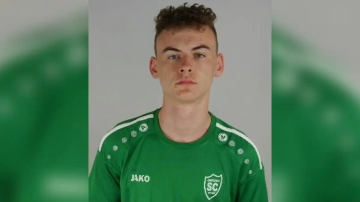 Fußballer Niclas Winkler ist neuer Kandidat für die Wahl zum MOZ–Sportler der Woche.
Niclas Winkler vom SC Oberhavel Velten. Er hat mit seinem Doppelpack gegen Eintracht Wandlitz den 4:1-Sieg eingeläutet.