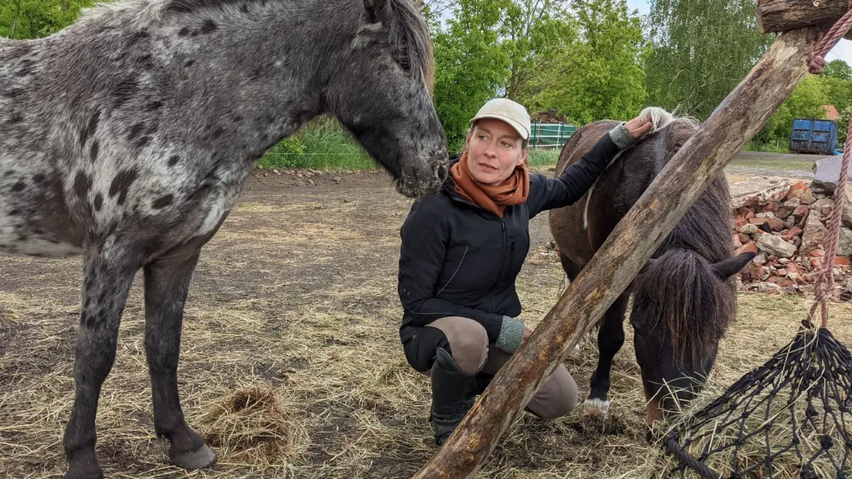 Übernimmt die Pacht: Antonia Gerke, die bereits die „Pferdekultur“ in Hobrechtsfelde betreibt, wird ab Juni die neue Pächterin des Geländes, auf dem das „James“ steht.
xx