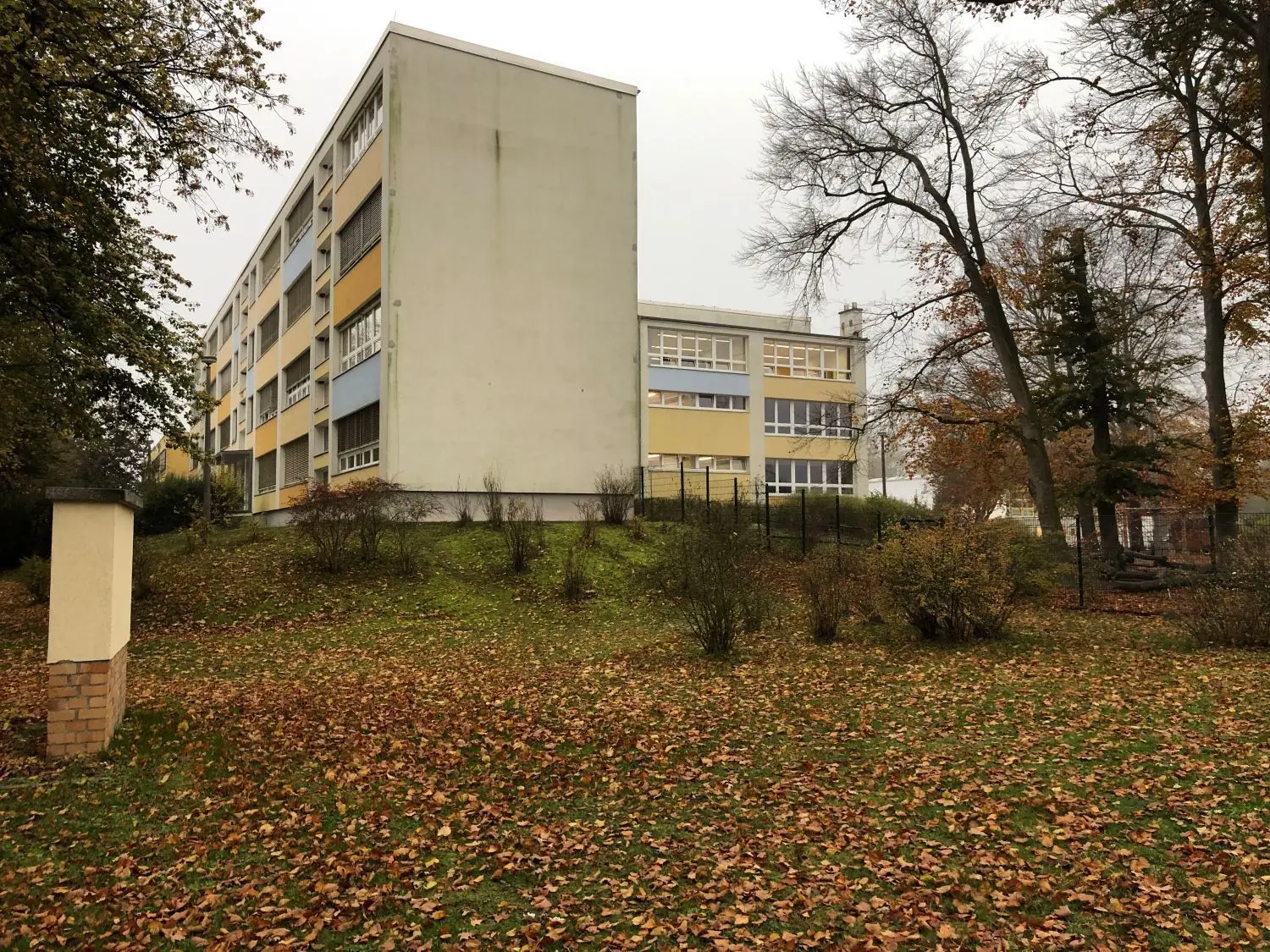 An dieser Stelle der Goethe-Schule Kremmen soll angebaut werden.