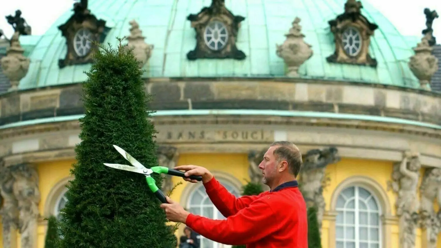 Wer bezahlt die Pflege der Parks von Sanssouci – sollen Besucher jetzt Eintritt zahlen? (Symbolbild)