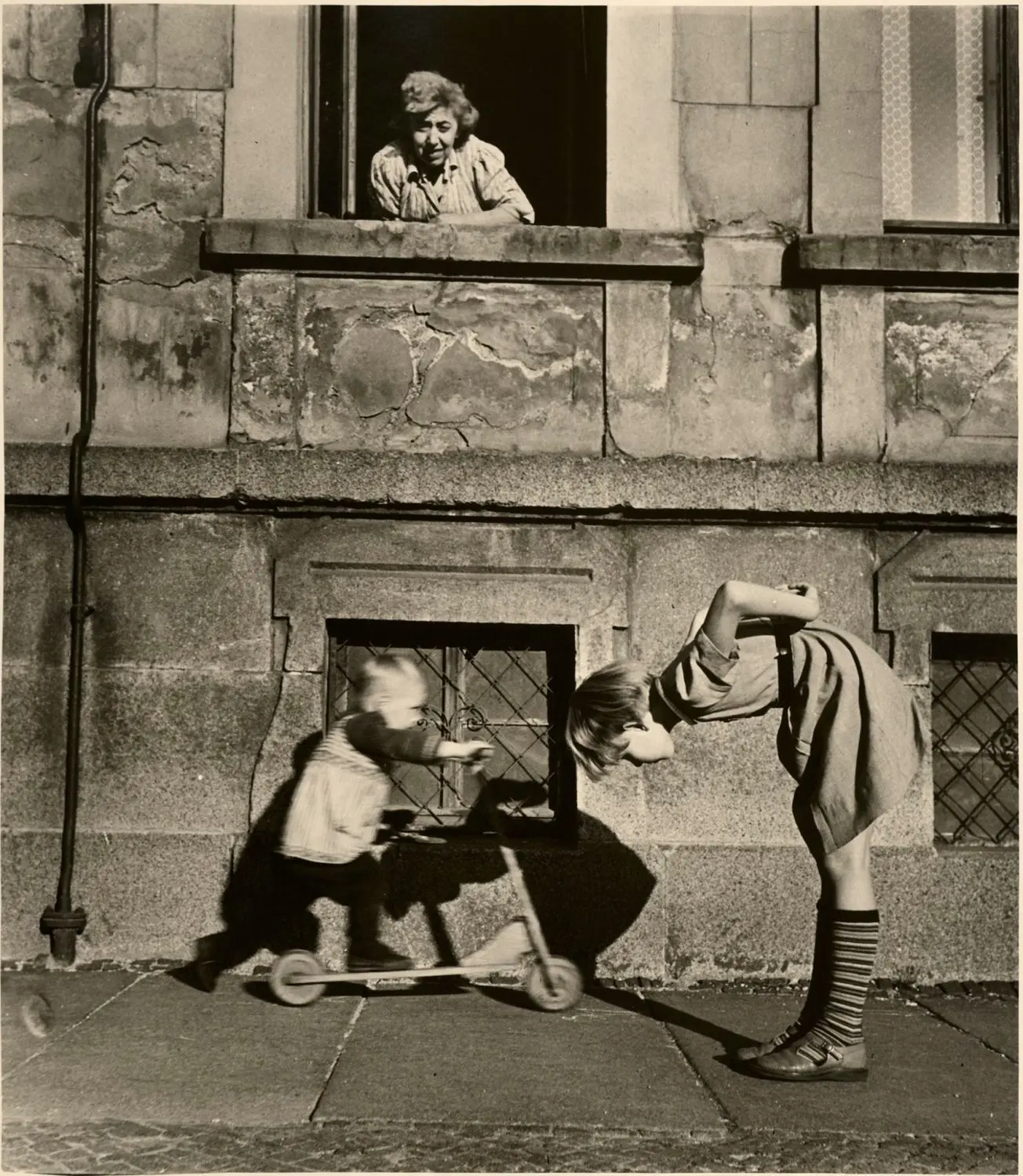 Zeitreise: Ursula Arnolds Fotografie (Ausschnitt) „Brandvorwerkstraße, Leipzig“ (1956)