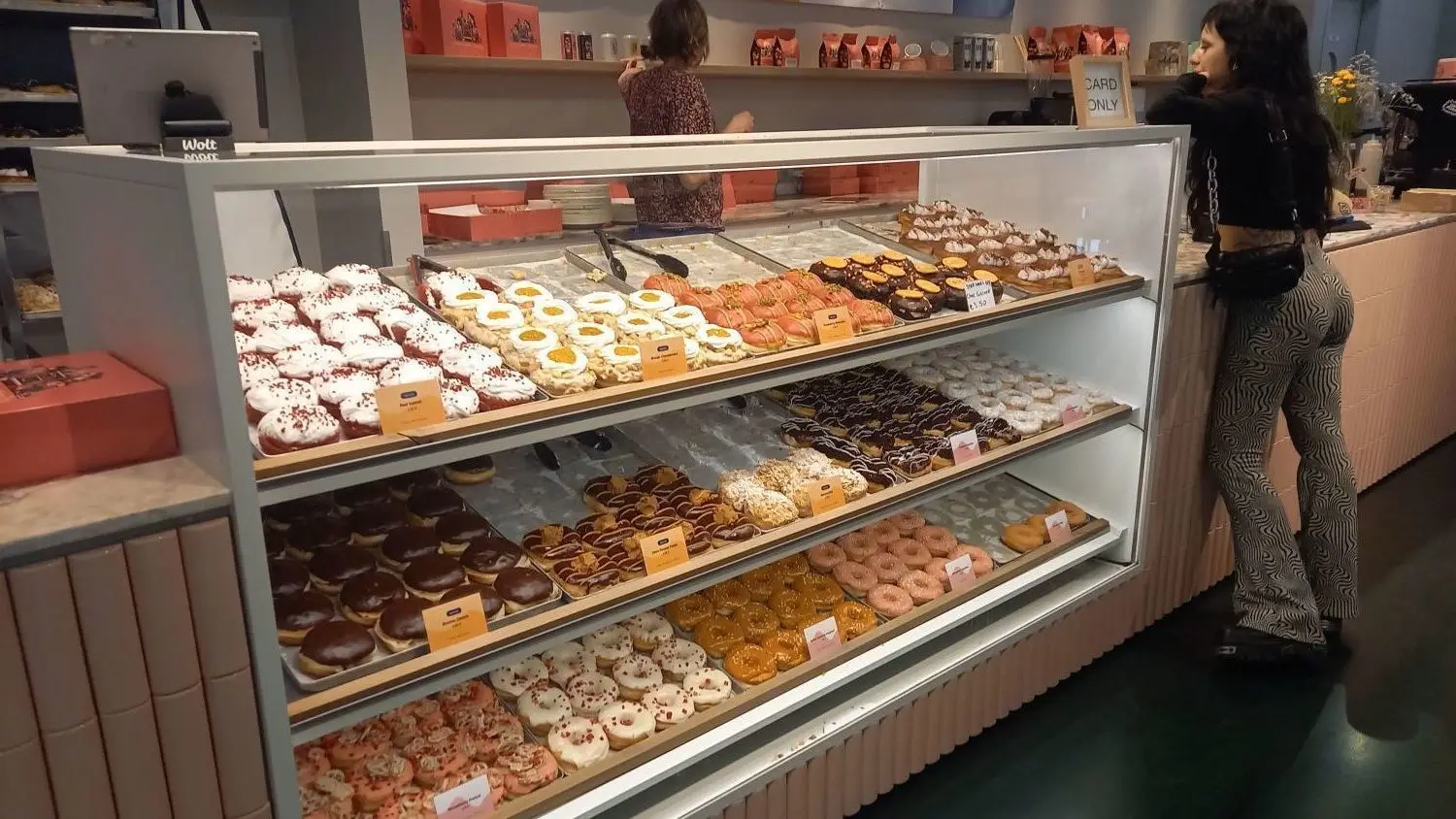 Bei „Brammibal's“ am Potsdamer Platz gibt es vegane Donats in den verschiedensten Geschmacksrichtungen.