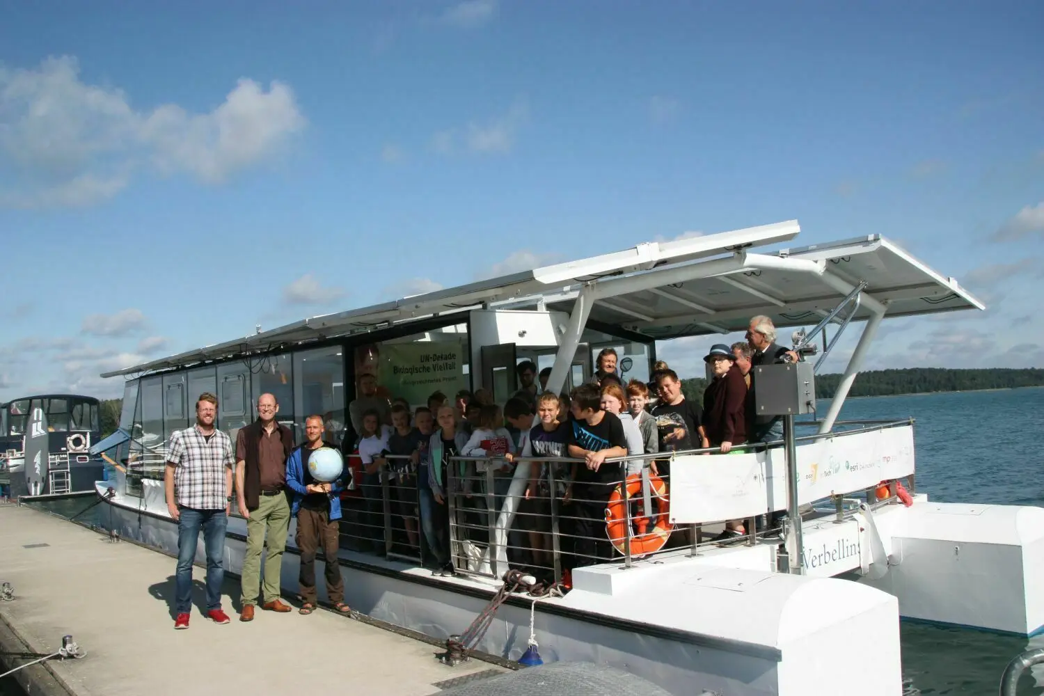 Leinen los: Grundschüler aus dem Barnim und der Uckermark erleben dank Förderung durch Sponsoren kostenlose spannende Projekttage auf dem Solar-Explorer am Werbellinsee.
