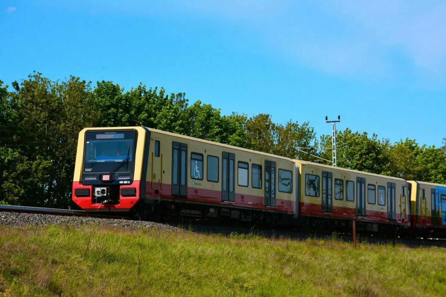 S-Bahn Berlin S1 und S8: Ersatzverkehr zwischen Oranienburg und Frohnau ...
