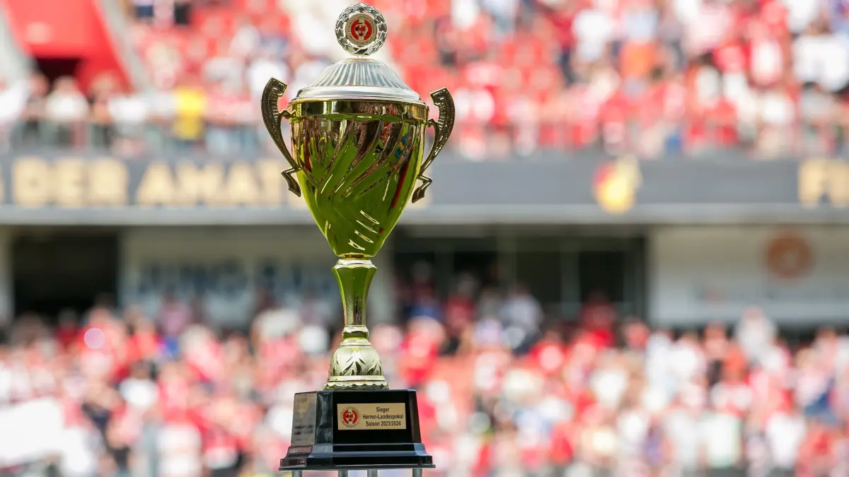 Landespokal Brandenburg — Finale — 2023/2024 — Energie Cottbus vs. SV Babelsberg 03: Cottbus, Deutschland 25. Mai 2024:
Landespokal Brandenburg - Finale - 2023/2024 - Energie Cottbus vs. SV Babelsberg 03
Im Bild: Landespokal Brandenburg