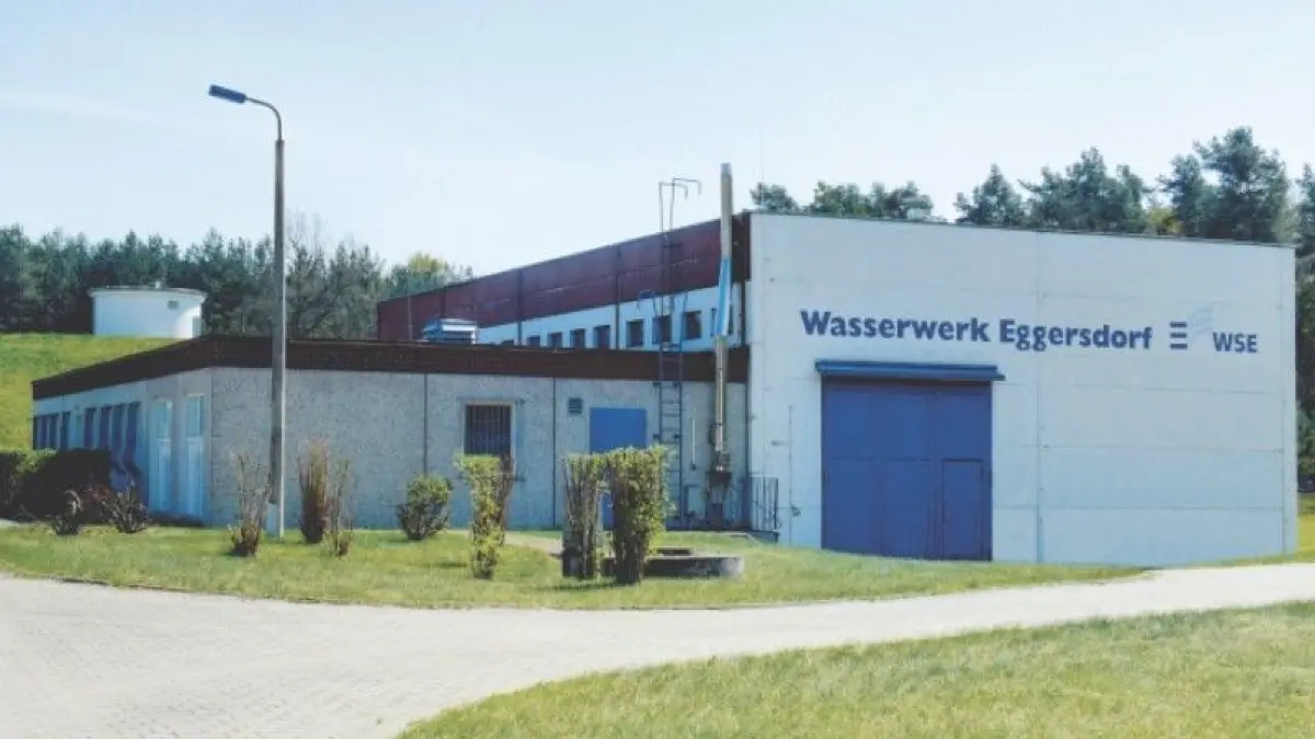 Das Wasserwerk Eggersdorf und die dort geförderte Wassermenge durch den Wasserverband Strausberg-Erkner (WSE) ist ein gerichtlich umstrittenes Thema.