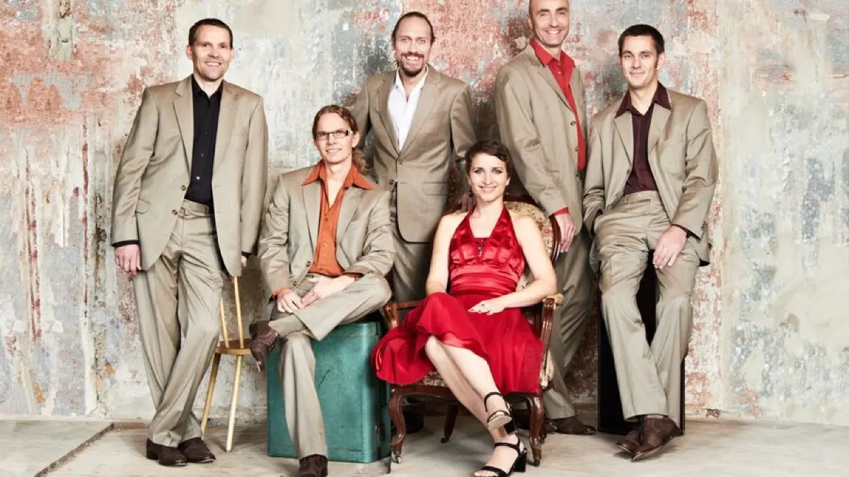 Band Tumba-ito aus Dresden. Pressefoto. Autor: Nick Heitmann Datum unbekannt