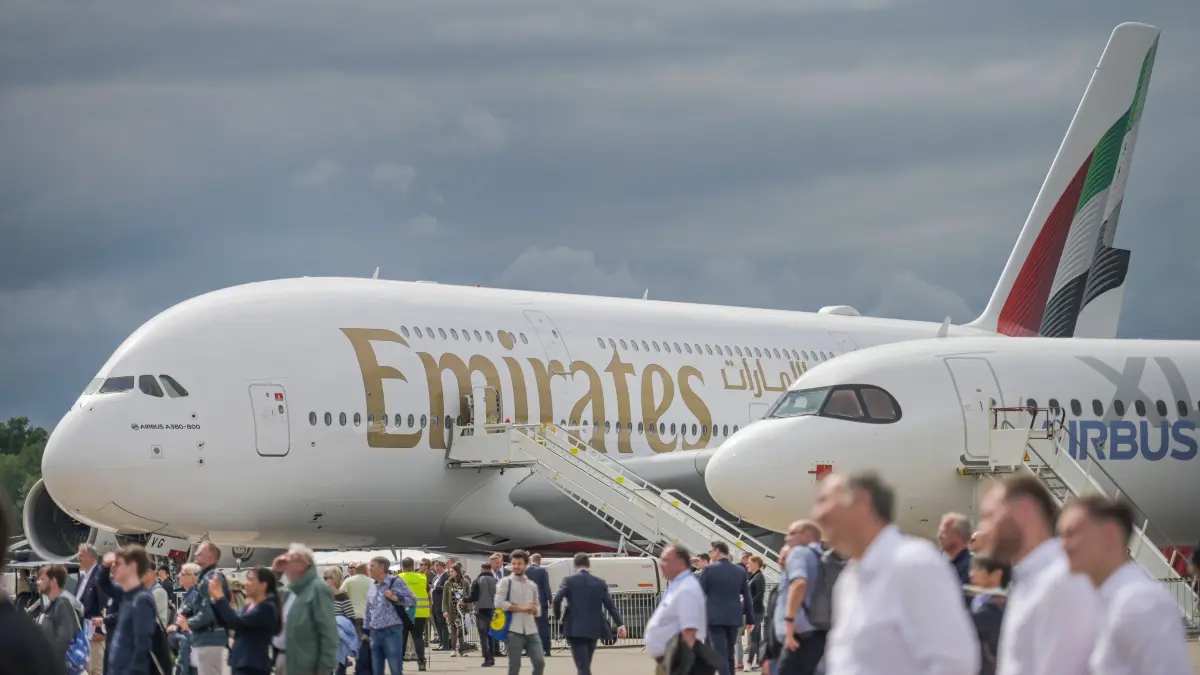 Emirates Airbus A380, ILA 2024, Internationale Luft– und Raumfahrtausstellung Berlin, Sch?nefeld, Brandenburg, Deutschla: Emirates Airbus A380, ILA 2024, Internationale Luft- und Raumfahrtausstellung Berlin, Sch?nefeld, Brandenburg, Deutschland *** Emirates Airbus A380, ILA 2024, International Aerospace Exhibition Berlin, Sch?nefeld, Brandenburg, Germany