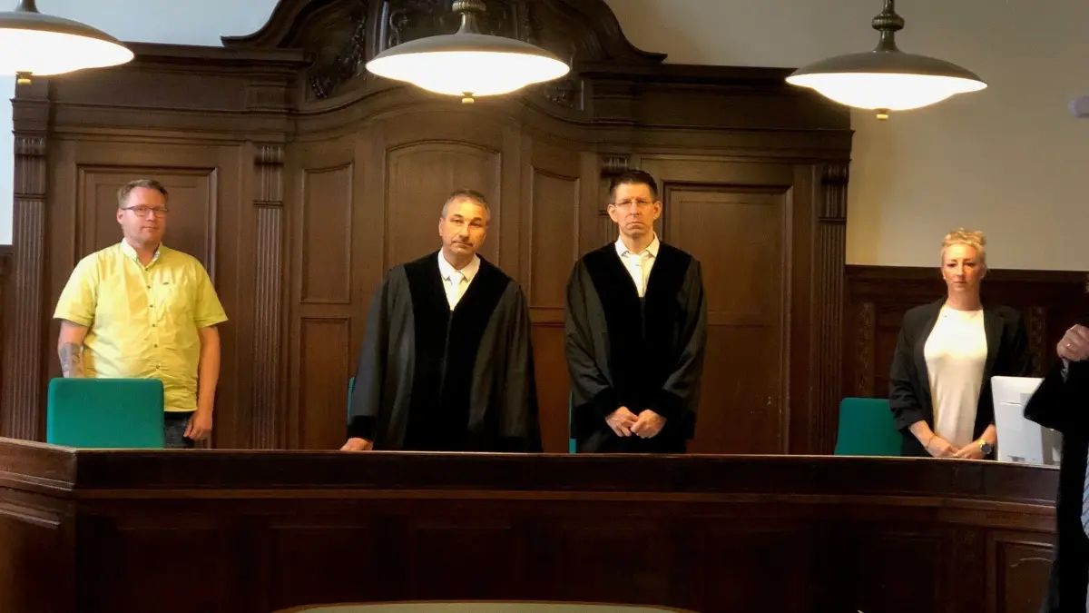 Prozess gegen Lutz G. sexueller Missbrauch Vergewaltigung Kind 18. Kammer Vorsitz Dr. Ralf Vogl (Zweiter von links) Landgericht Berlin
