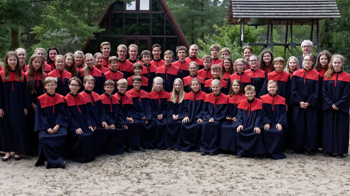 Kinder- und Jugendkantorei: Beim Probenwochenende in Hirschluch: Die Kinder- und Jugendkantorei gibt im Anschluss an ihre Chorreise ein Konzert in der St.-Gertraud-Kirche.