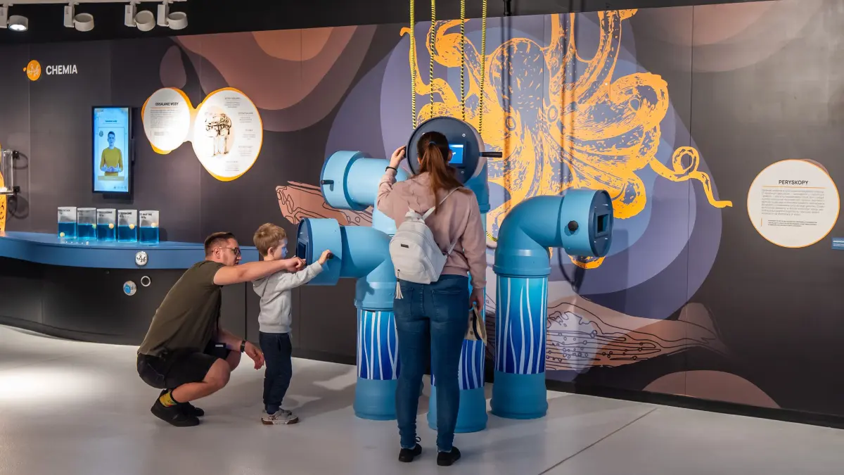 Die Wasserfabrik ist ein riesiger Schwimmbad- und Bildungskomplex, der im Zentrum von Stettin errichtet wurde. Ein Ausflug lohnt sich nicht nur in den Ferien.