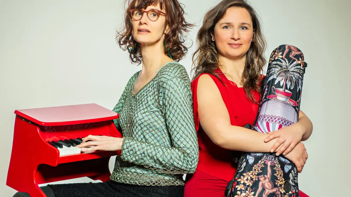Leela und Elly treten am Sonnabend bei "Musik im Korb" in Bernau auf.
