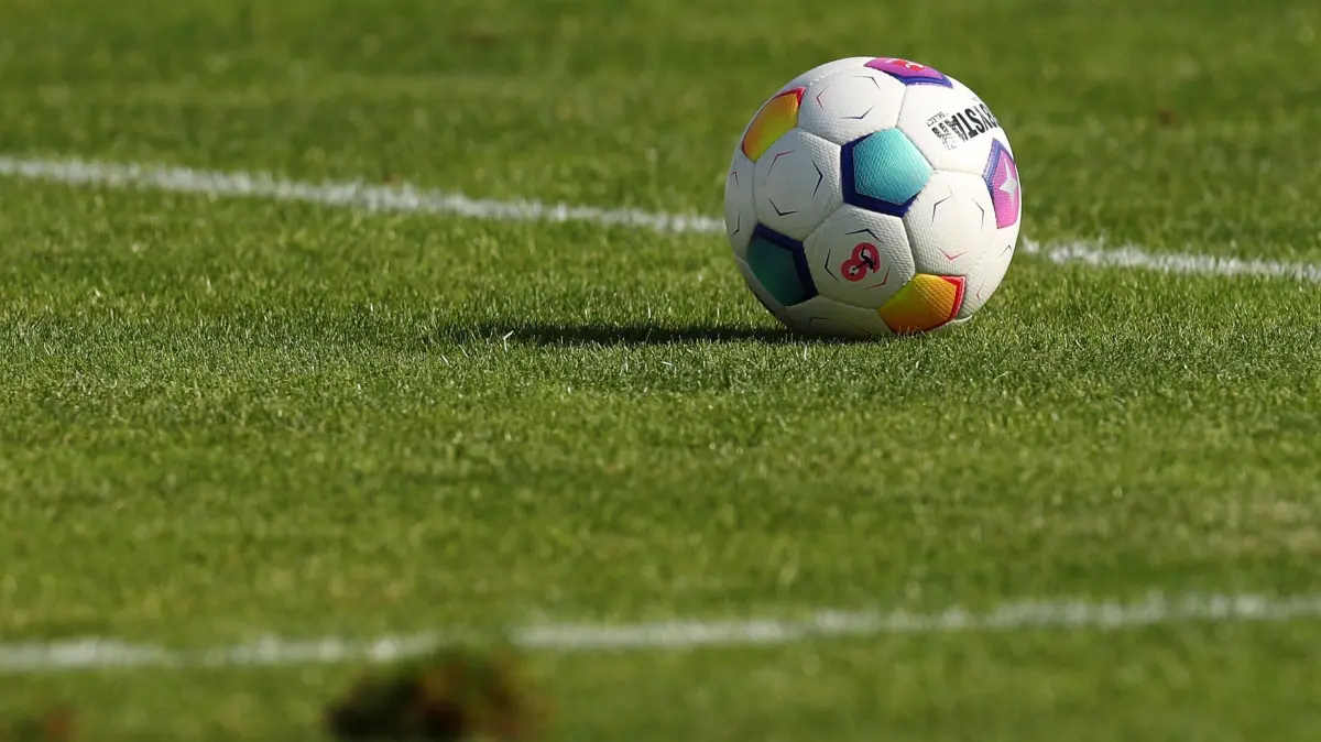Bernau, 07.09.24, Landespokal, 2. Runde: FSV Bernau - MSV Neuruppin 1:5 : Bernau, 07.09.24, Landespokal, 2. Runde: FSV Bernau - MSV Neuruppin 1:5, Symbolfoto Ball