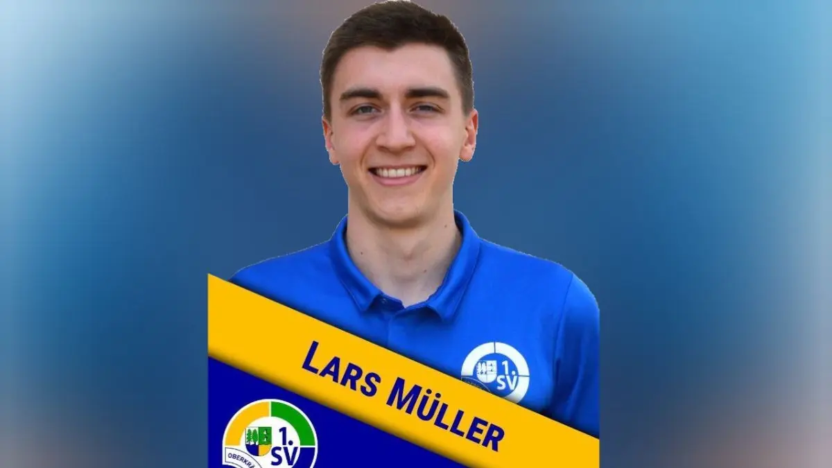 Lars M?ller (25) von 1. SV Oberkr?mer : Lars M?ller (25) von 1. SV Oberkr?mer steuerte zum 5:1-Erfolg in der Landesklasse Nord gegen Blau-Wei? Wriezen drei Tore bei.