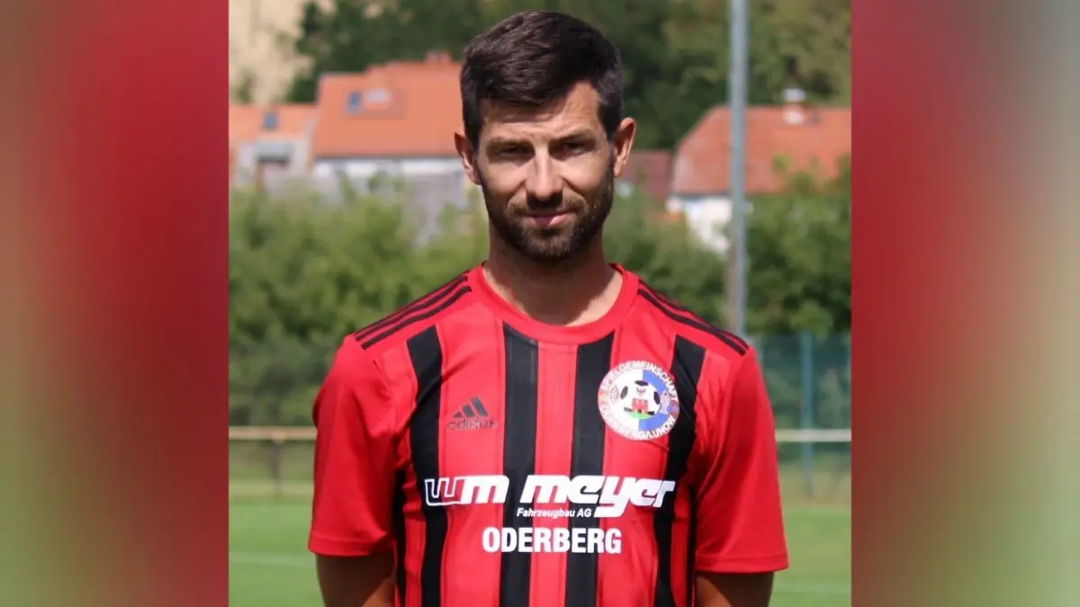 Patrick Kirsten ist von Preussen Eberswalde zur SpG Lunow/Oderberg (Kreisoberliga Uckermark) gewechselt : Patrick Kirsten ist von Preussen Eberswalde zur SpG Lunow/Oderberg (Kreisoberliga Uckermark) gewechselt und hat in seinem ersten Spiel f?r den neuen Club zwei Tore erzielt.