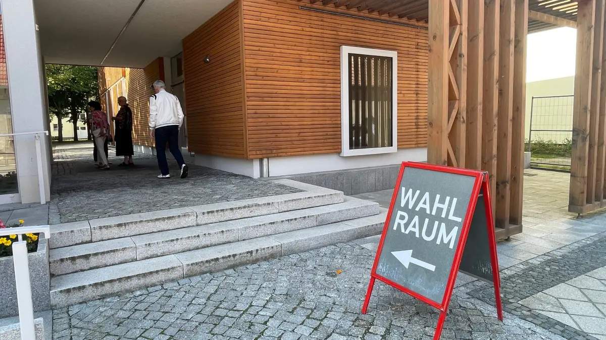 Auch im Haus des Gastes in Müllrose befand sich ein Wahllokal. Die AfD holte dort mit 41,9 Prozent die meisten Stimmen, mit weitem Abstand vor der SPD mit 22 Prozent.