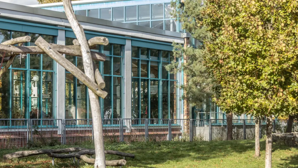 Die Schwimmhalle macht Dauer?rger