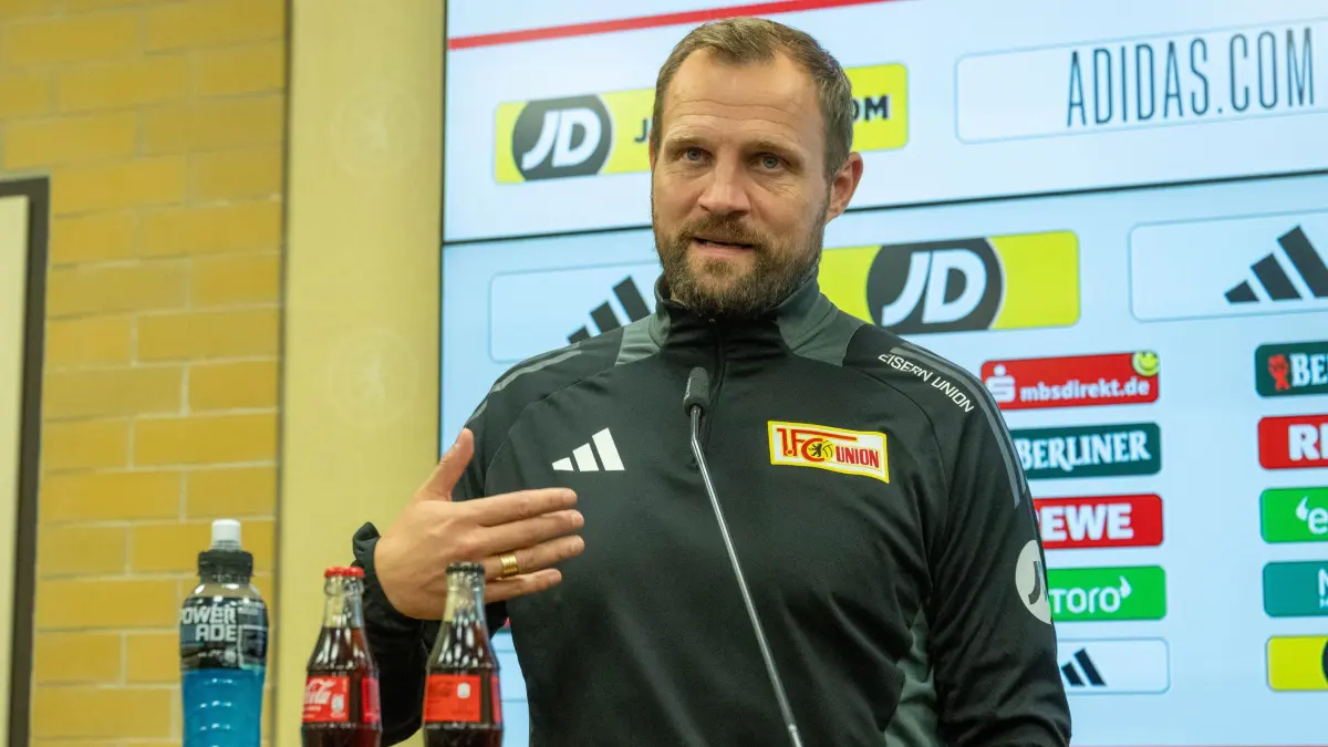 1. FC Union Training 2024/25: Fussball, Herren, Saison 2024/2025, 1. Bundesliga, 1. FC Union Berlin, Trainer Bo Svensson (1. FC Union Berlin), 25.10. 2024, Foto: Matthias Koch