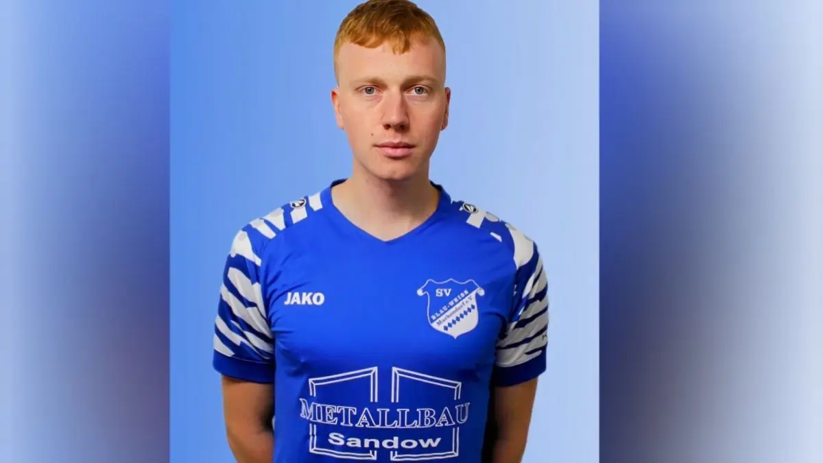 Bartosz Donigiewicz (rechts) hier noch im Trikot des 1. FC Frankfurt im Mai 2022) ist für den Sportler der Woche nominiert.
