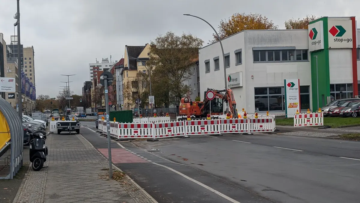Rohrbruch Brunsbütteler Damm - Baustelle