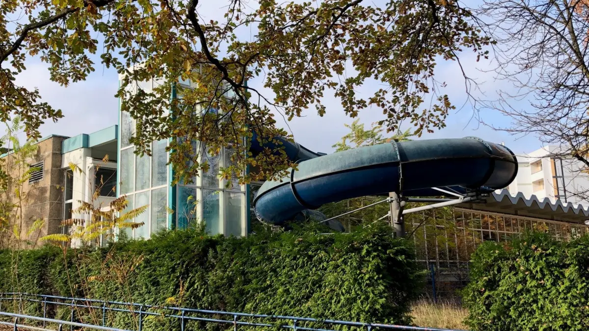 Aqua-Stadtbad Hennigsdorf November 2024 wann erfolgt der Abriss?